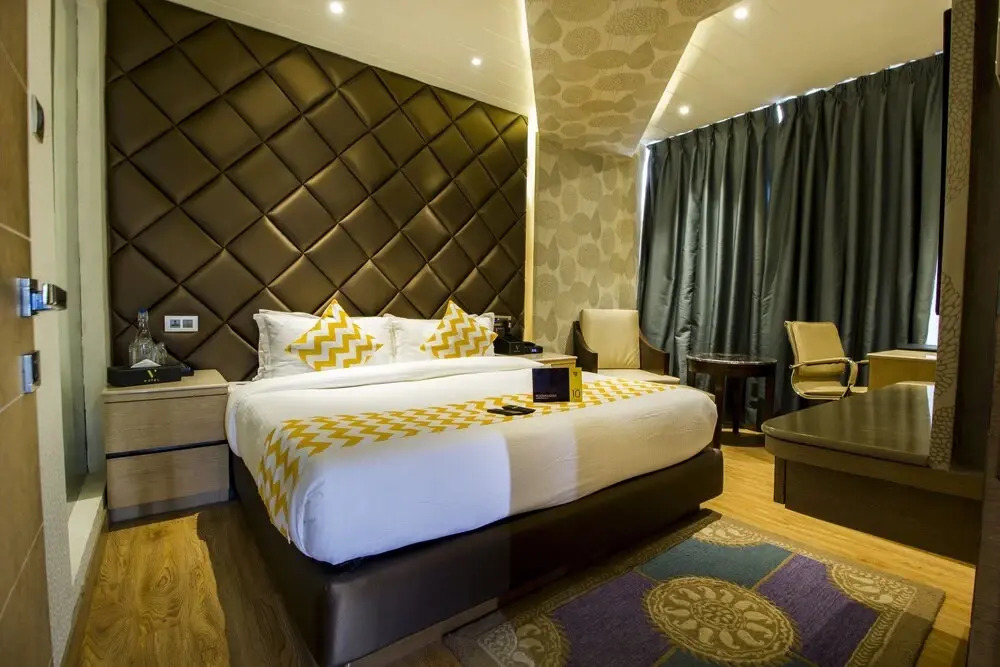 V Hotel