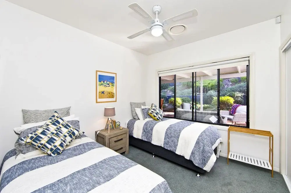 Wanda Point House - pure tranquillity and walk to beach
