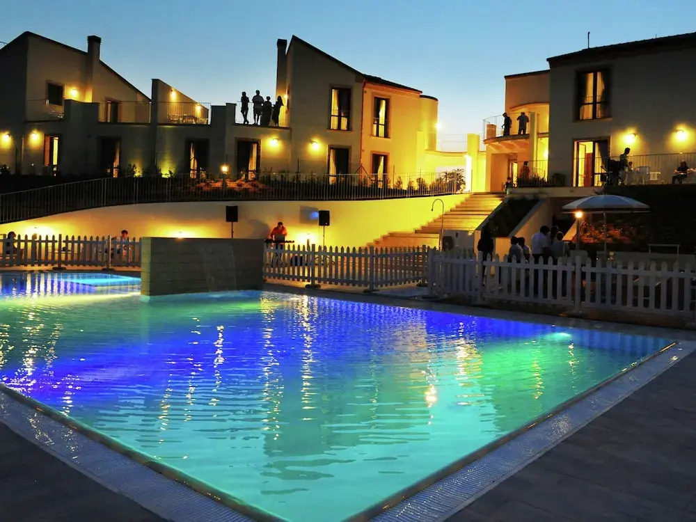 Modern Eco-Friendly Apartment Steps Away From the Sea And Nature