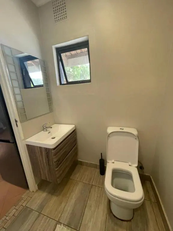 Guest house on Gillian Unit 3