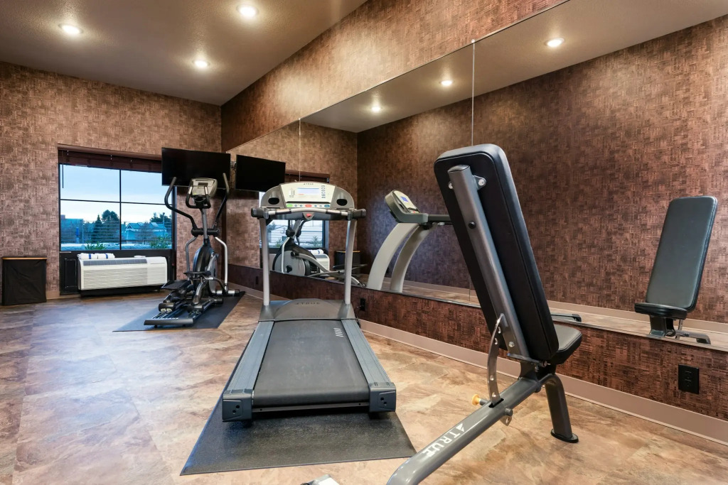 Cobblestone Hotel & Suites - Lynden