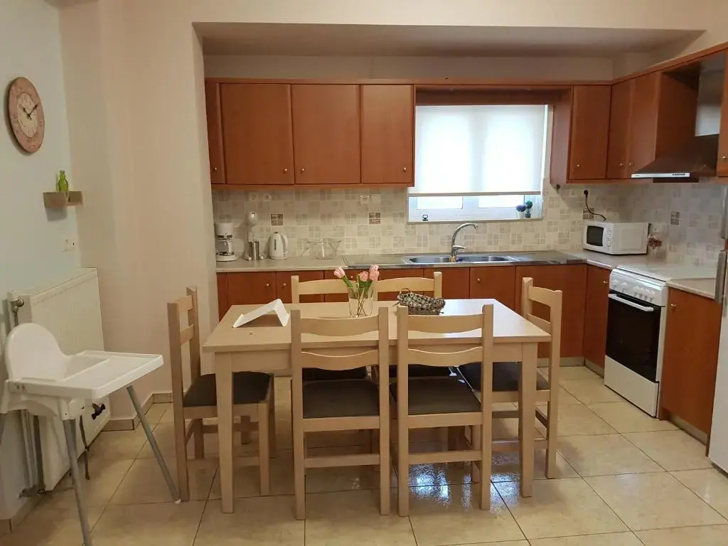 Vakakis-ME Apartments