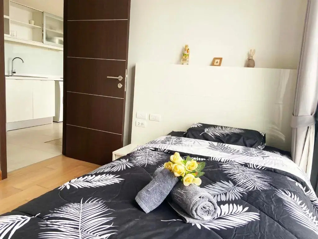 The Astra 2bedroom,close night bazaar and old city