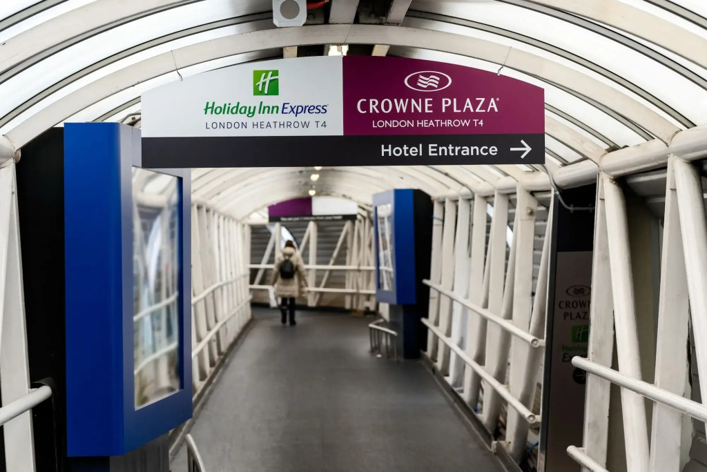 Crowne Plaza London Heathrow T4, an IHG Hotel