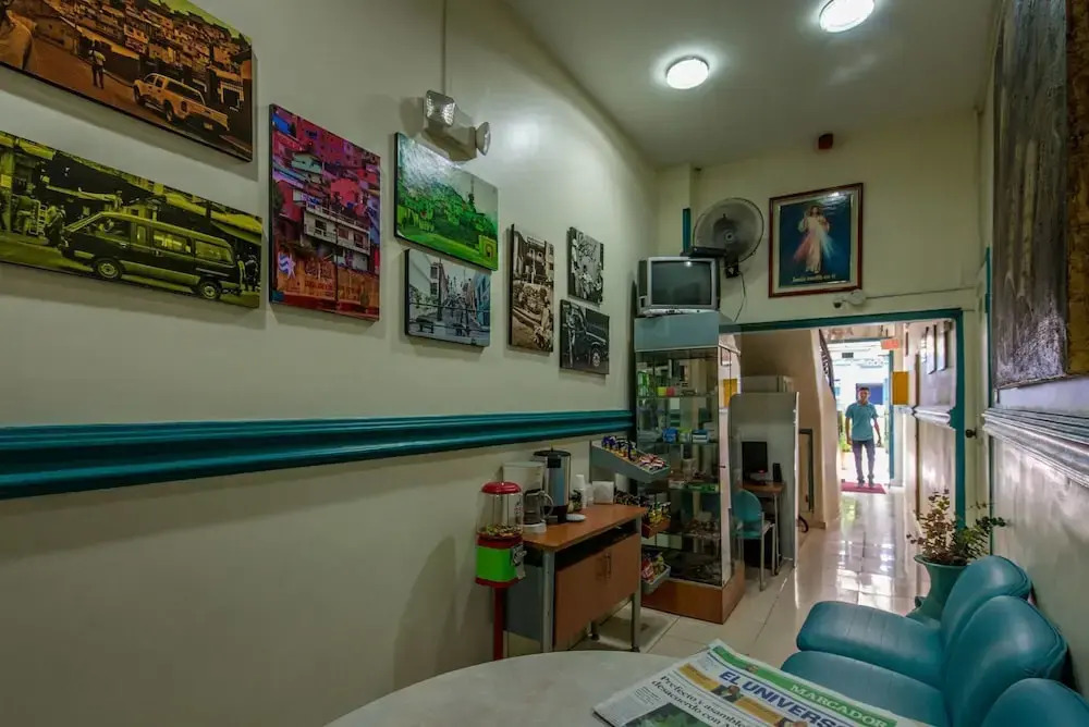 Atlantic Suites Hotel