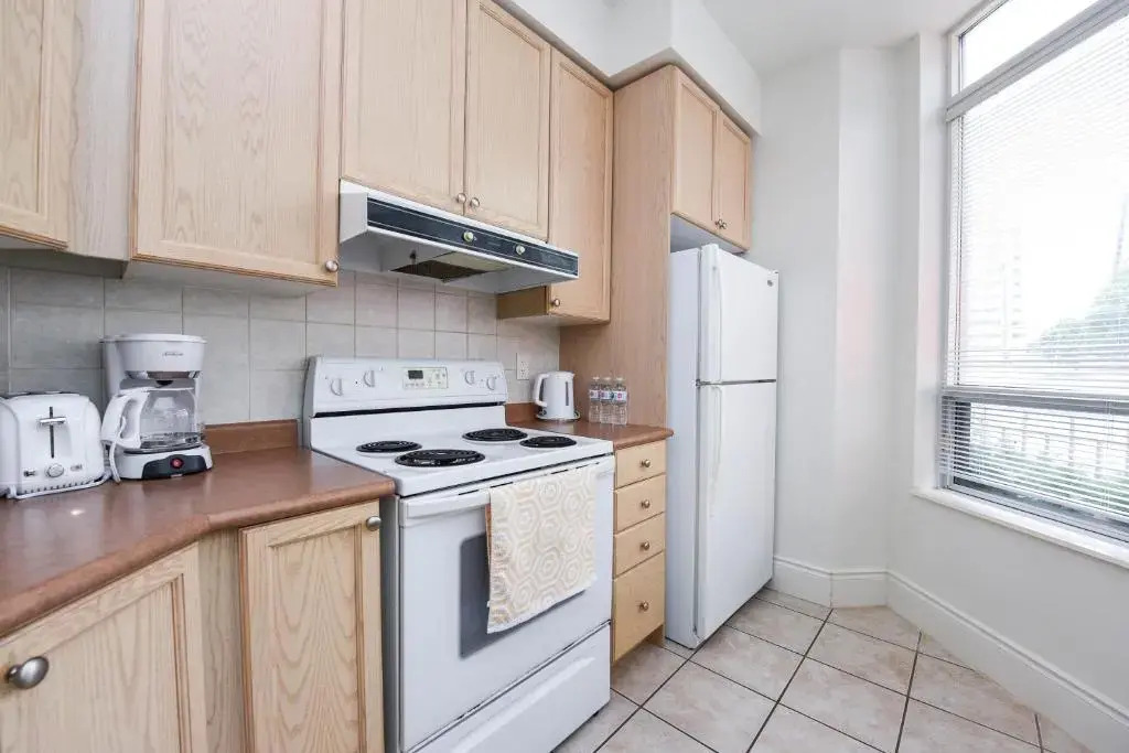 PlanURstay - Amazing 2BR & 2BTH - Near Square One Mall
