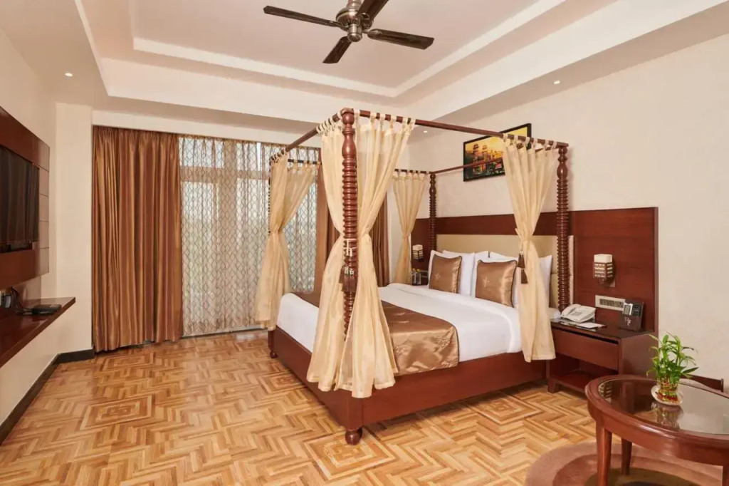 LP Vilas Dehradun