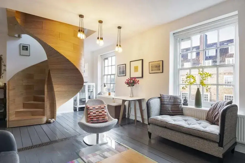 Beautiful 2 Bed Maisonette 13 Mins to Shoreditch