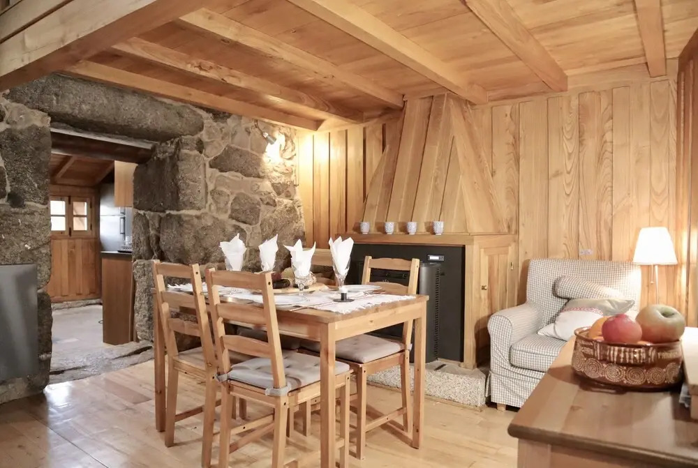Comfortable Rural Cottage in Ancient Village in the Douro Region