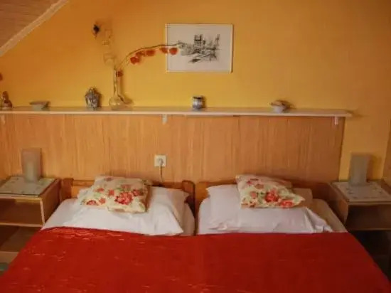 Mekina Guesthouse