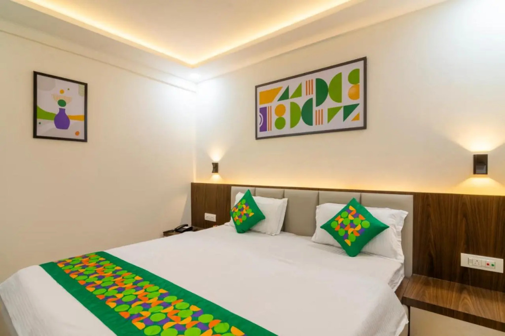 Treebo Petals Suites & Banquet - New Town