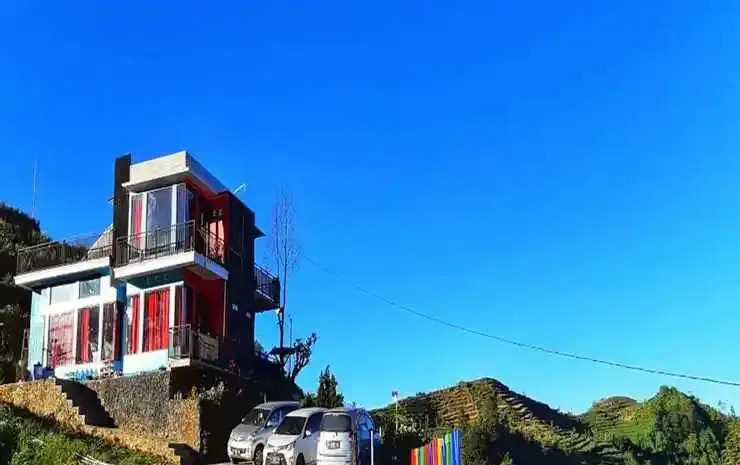 Afton Homestay Sikunir