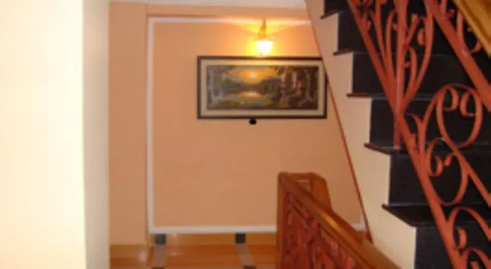 City Lux Hotel