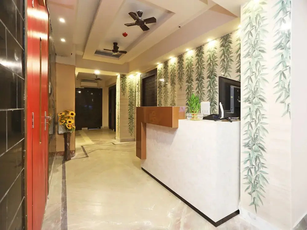 OYO 16351 Spree Guest House