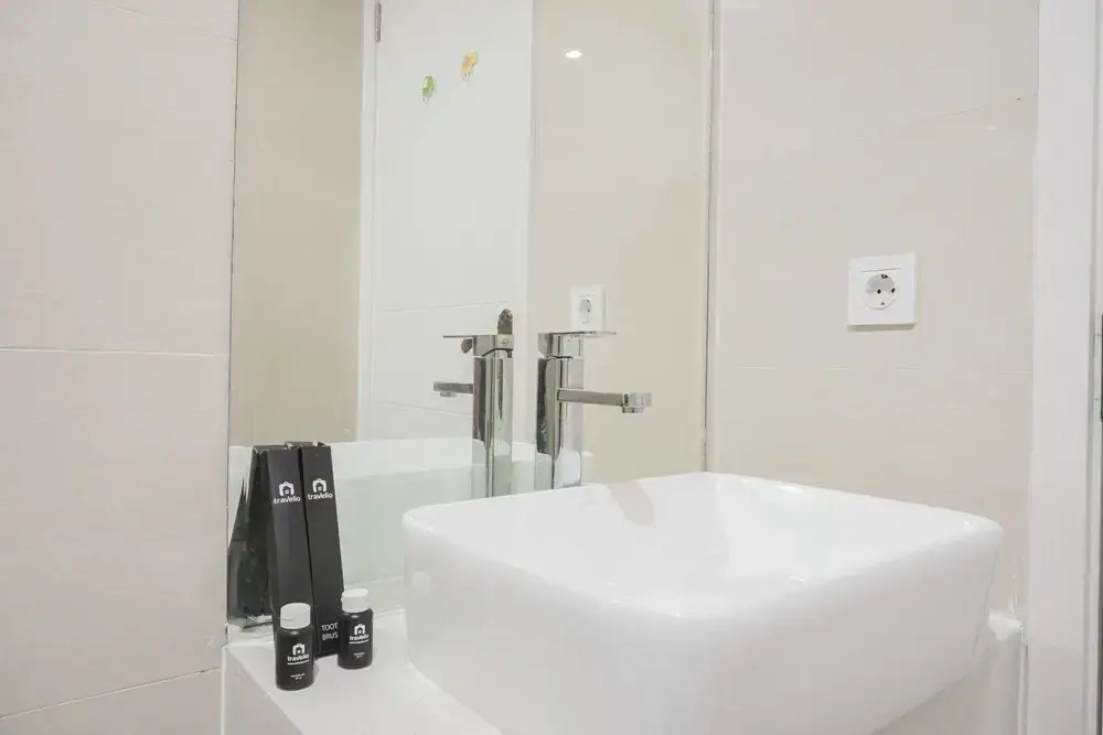 Nice And New 2Br At Daan Mogot City Apartment