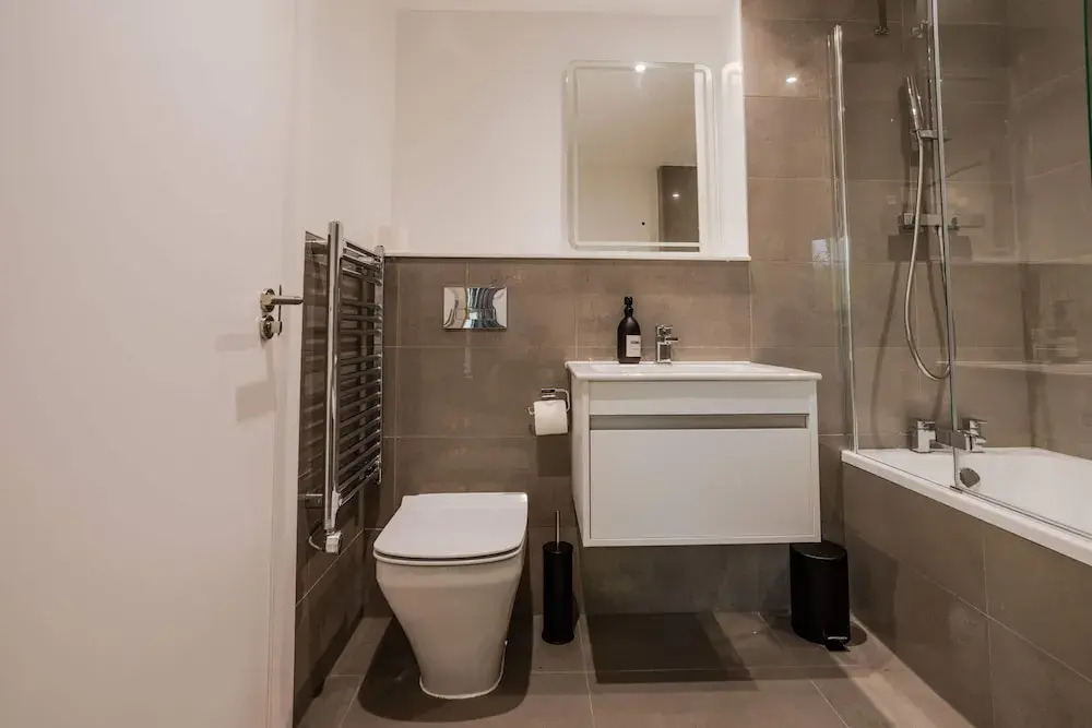 The Hidden Suite - 4BR Townhome Roof Top