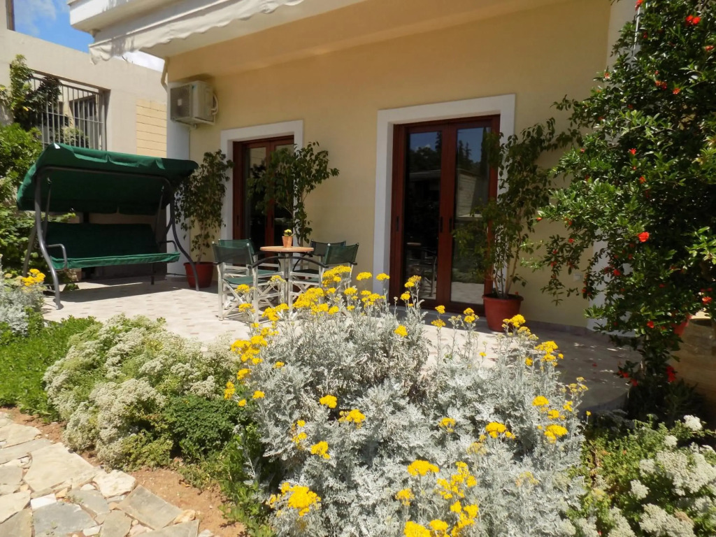 Pappas Family House