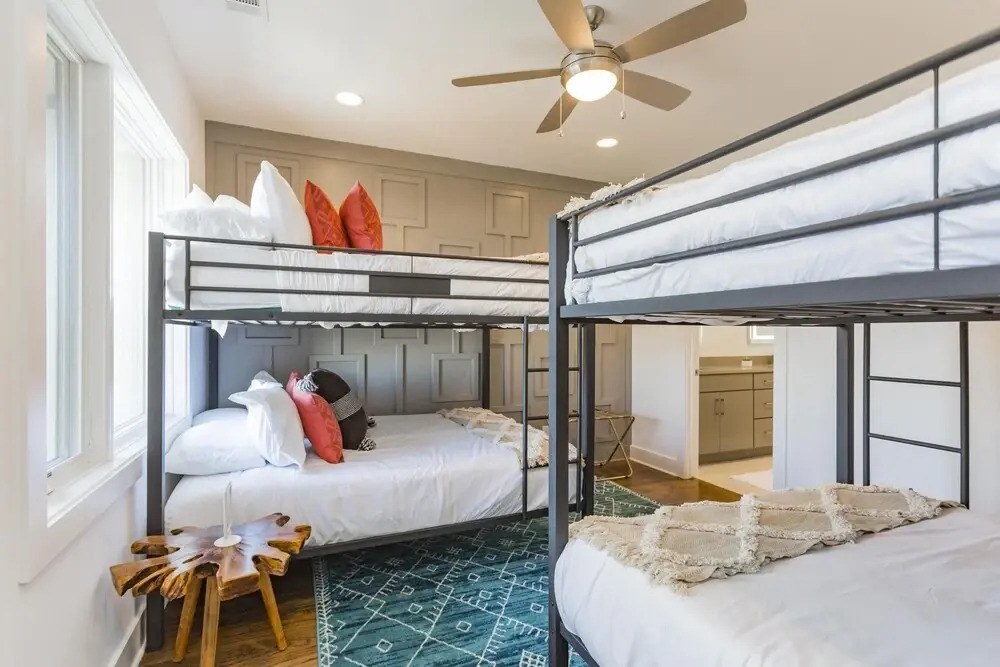 Bach Plex Sleep up to 48! Downtown Views & Tons of Outdoor Space!