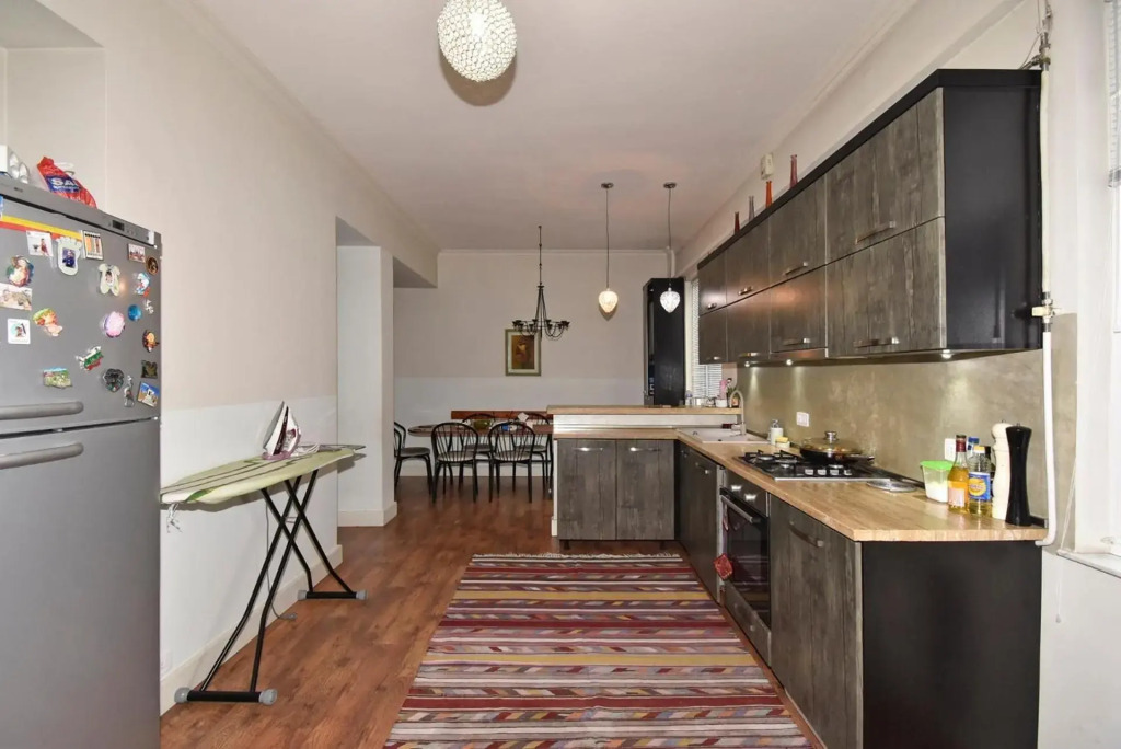 Khanjyan street, 3 bedrooms Duplex, Spacious apartment for rent DXA344