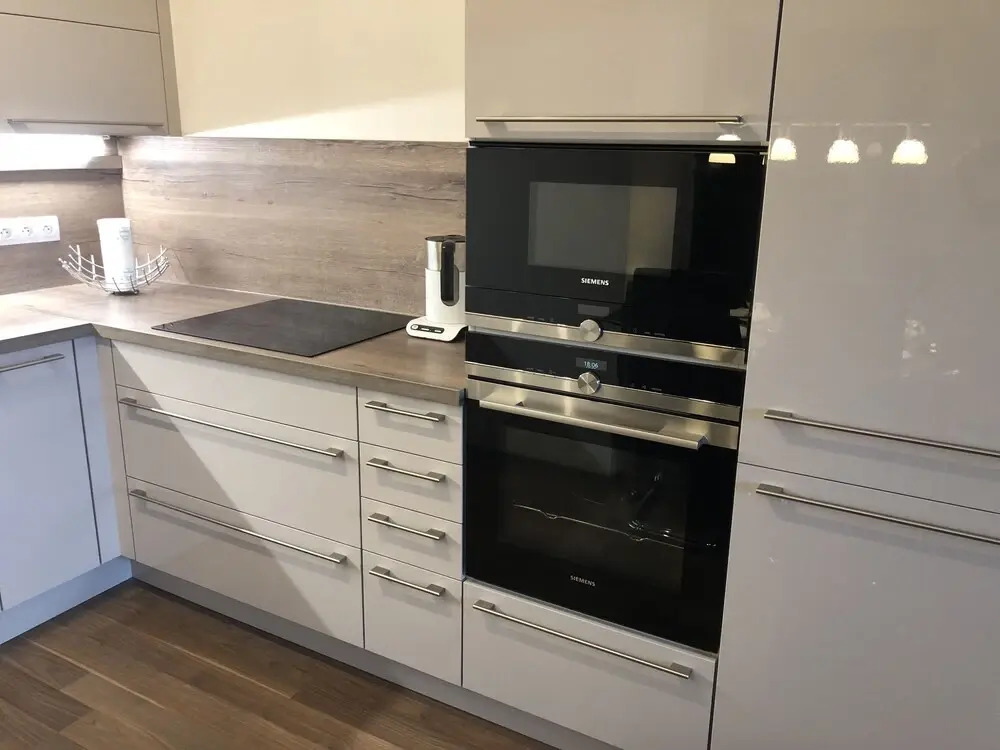 DeLuxe Apartments
