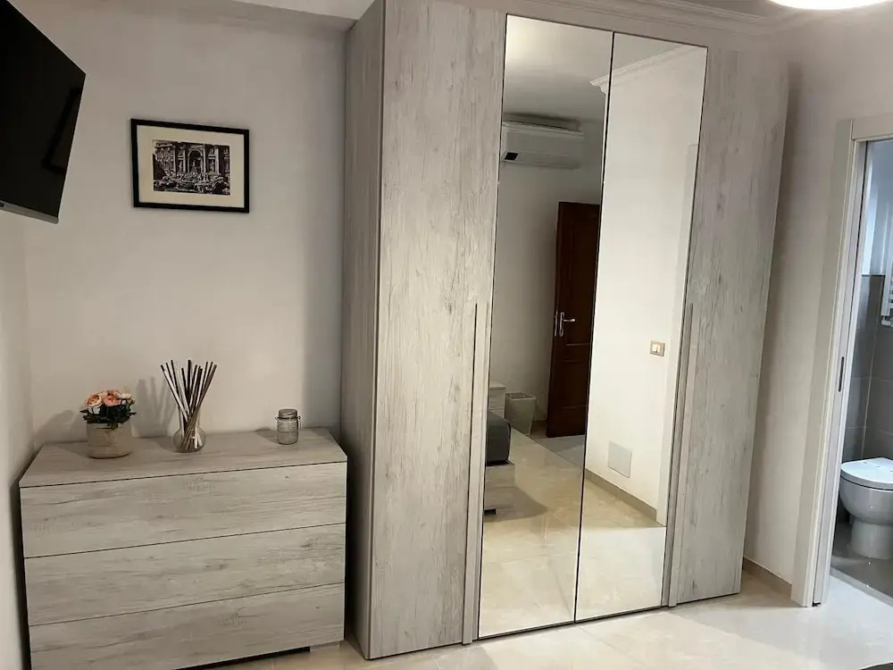 Stendardi S House
