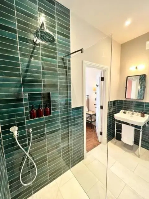 Redland Suites - Apartment 6