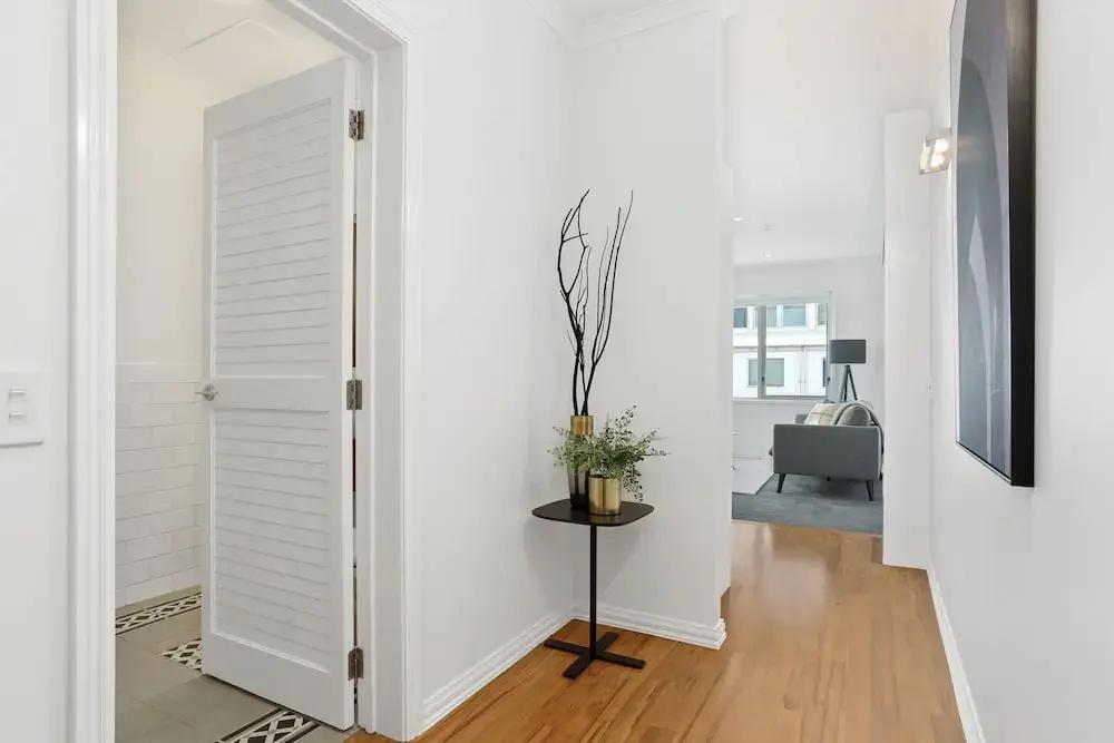 Newly Refurnished Stylish One Bedroom
