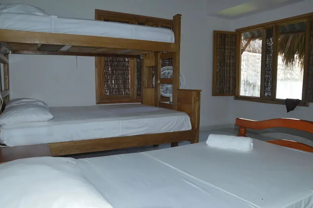 Isla Los Erizos EcoHouse