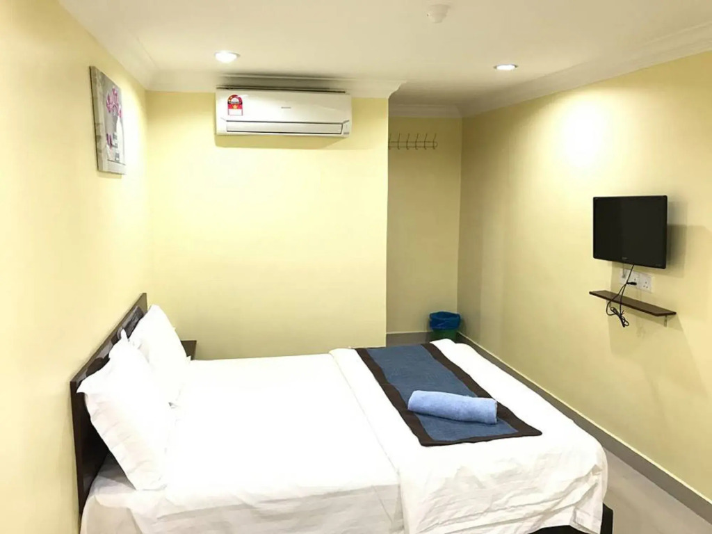 Maha Hotel