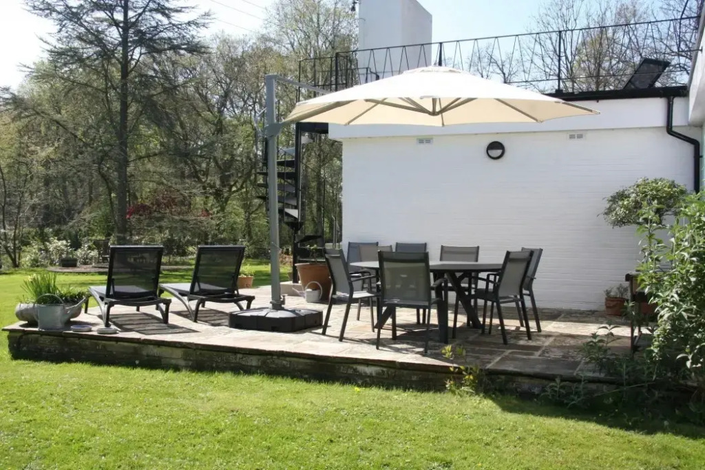 White Lodge B&B