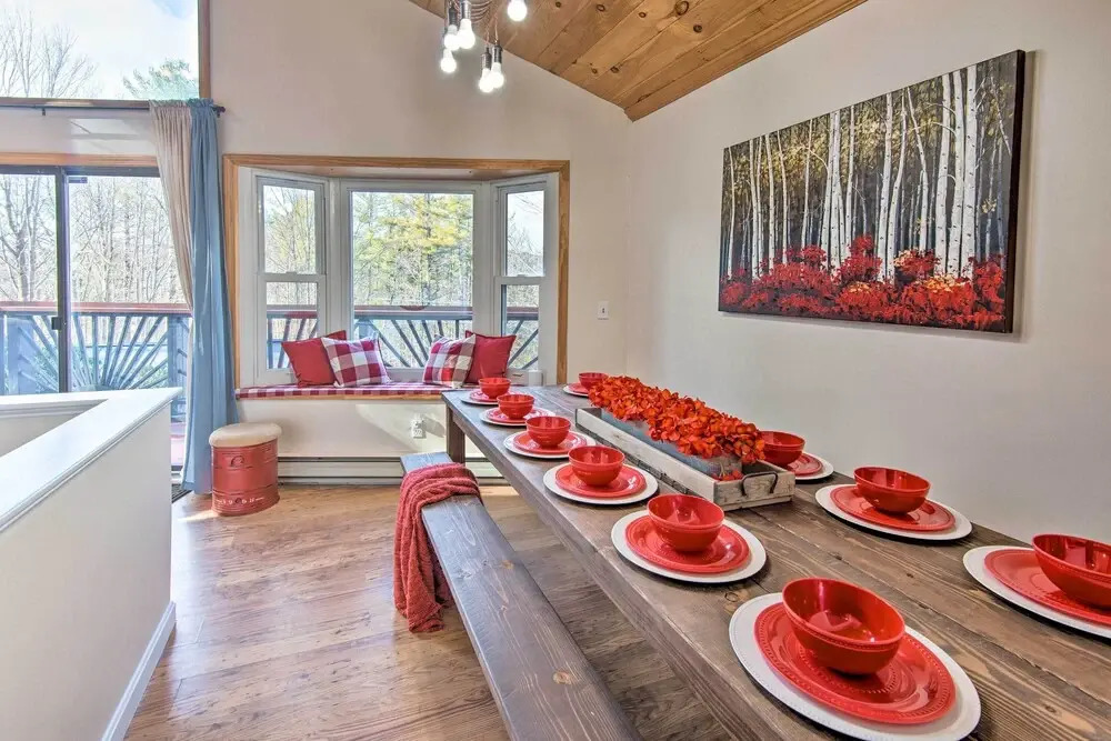 Pet-friendly Gilford Home by Gunstock Ski Mountain