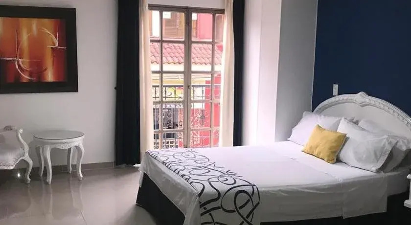 Hotel Suite Santa Rosa