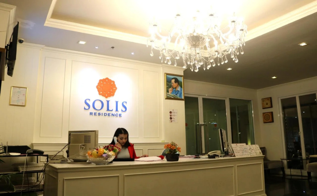 Solis Residence