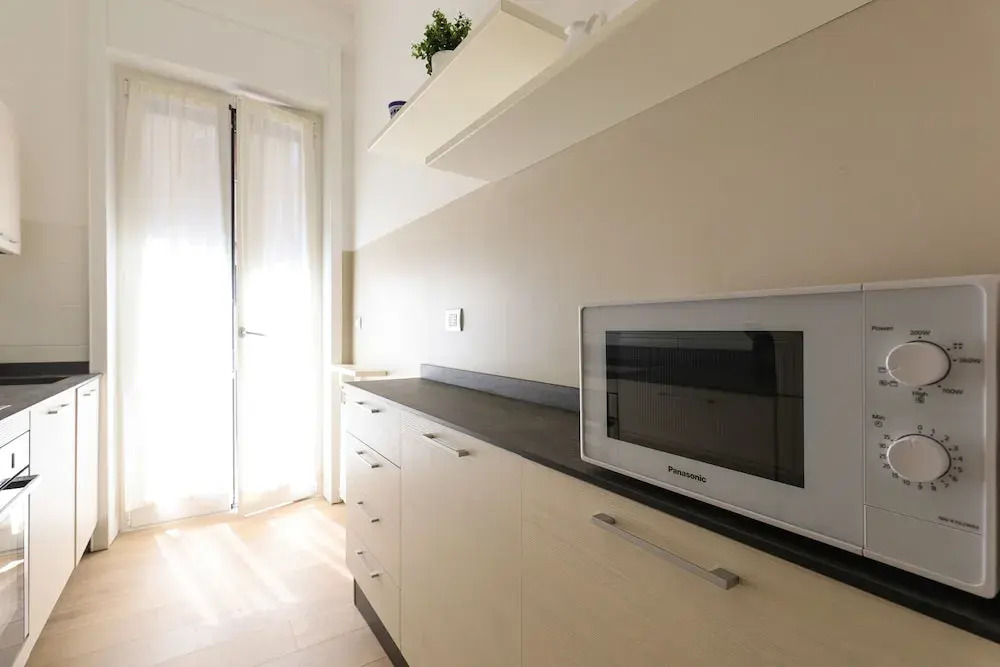 Suitelowcost Sforza