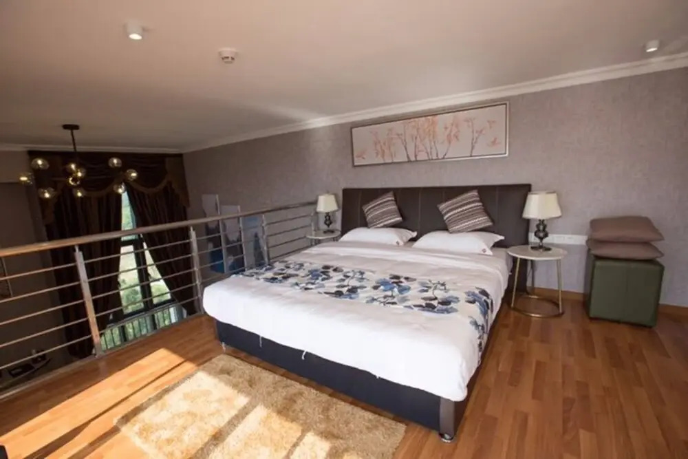 Shenzhou International Apartment