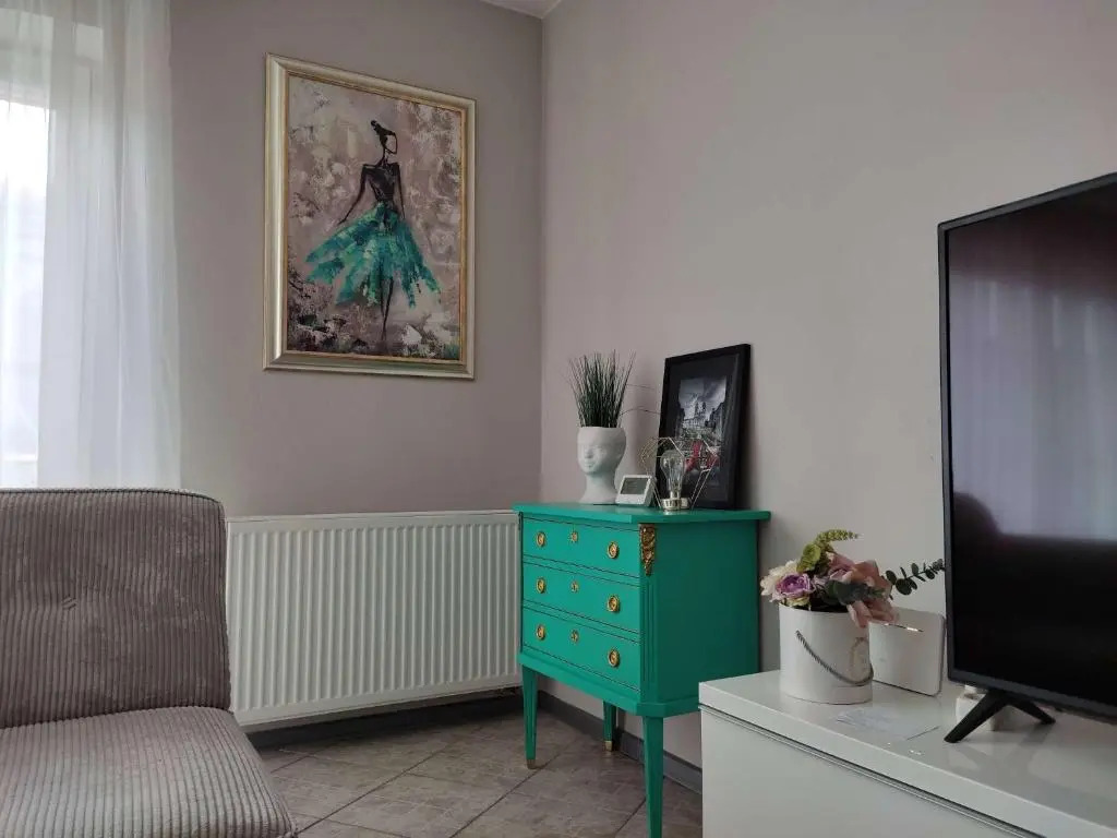 Apartments near old town with private parking