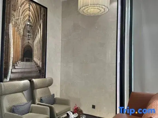 Yuhai Bay International Apartment (Hailing Island Dajiao Bay Maritime Silk Road Tourist Area Store)