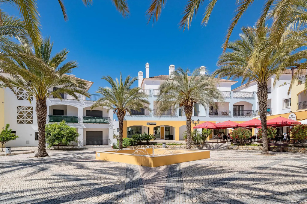 Modern Cabanas de Tavira Apartment Ideal Homes