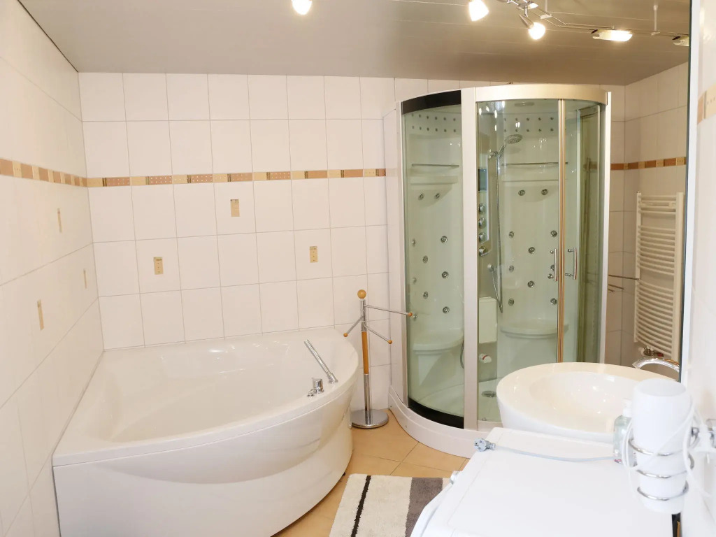 Holiday Home Heidi by Interhome