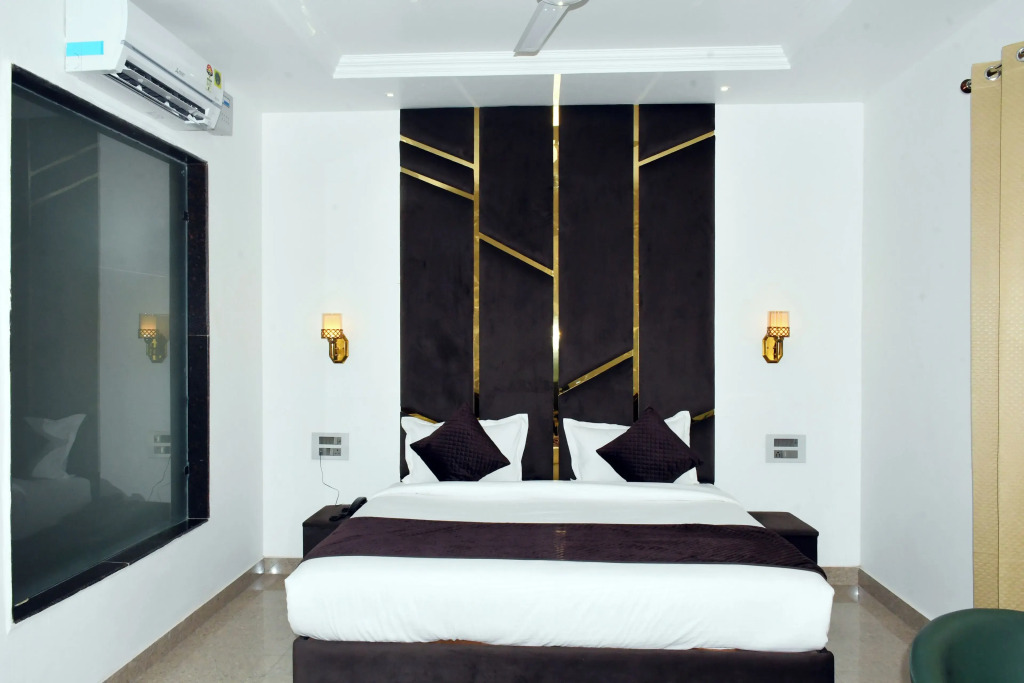 Palette by CheckIn Bareilly Formerly Bellazio Suites