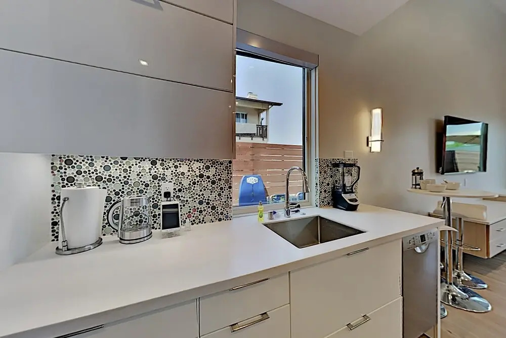 1569lorr Studio Bedroom Home
