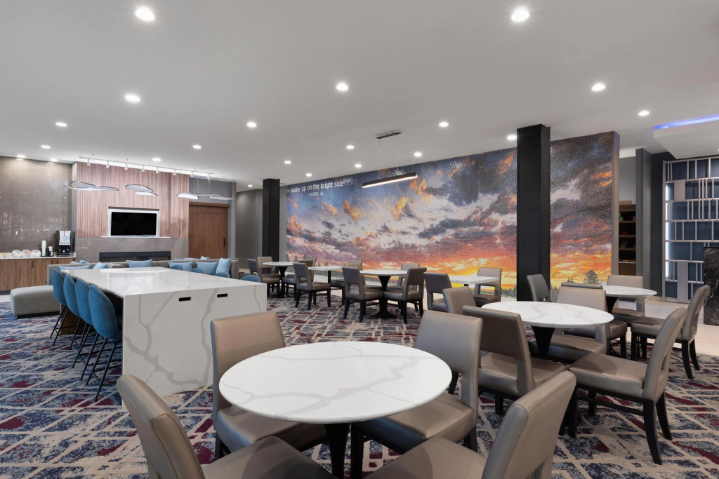 La Quinta Inn & Suites by Wyndham Athens I-65