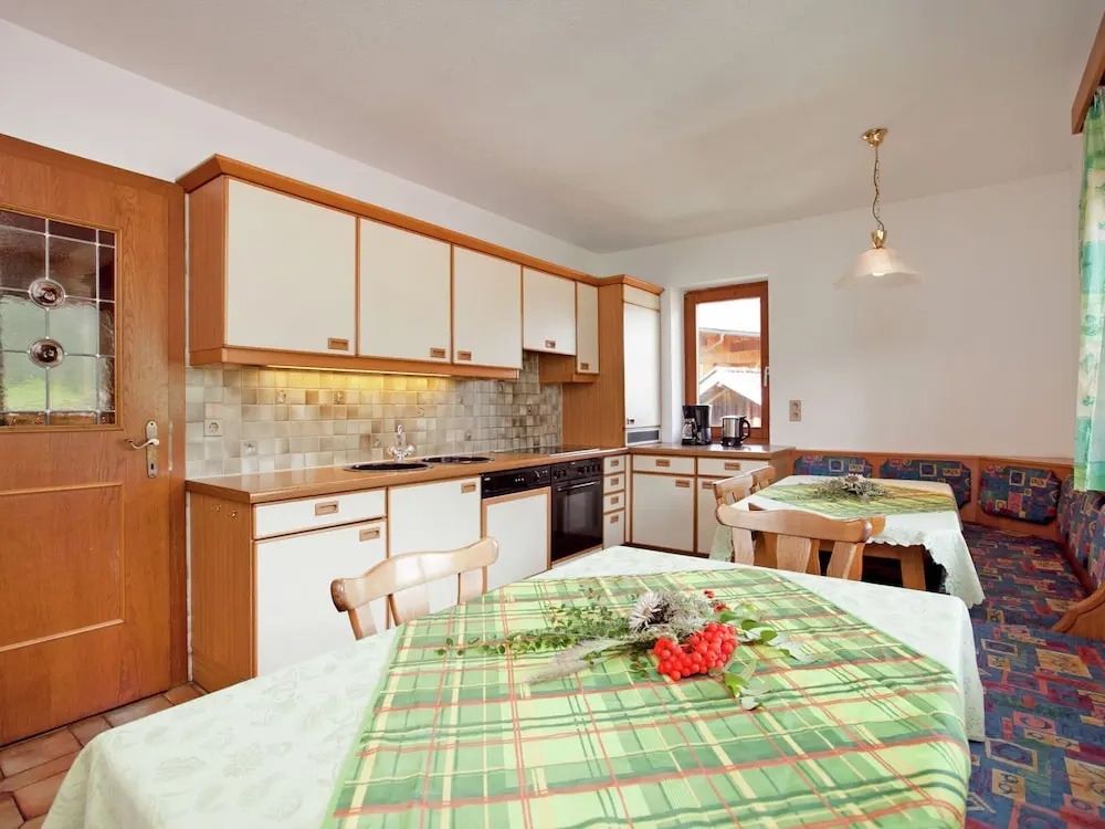 Beautiful apartment in Fugen Zillertal