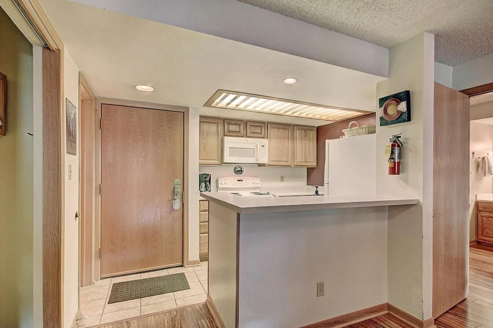 Beautiful Condo, Ski Out Your Back Door - FP202 by RedAwning