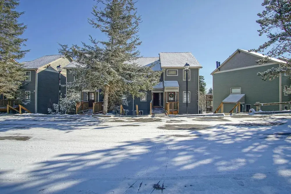 Powderidge-34: Slope Side, 2 Br Townhome