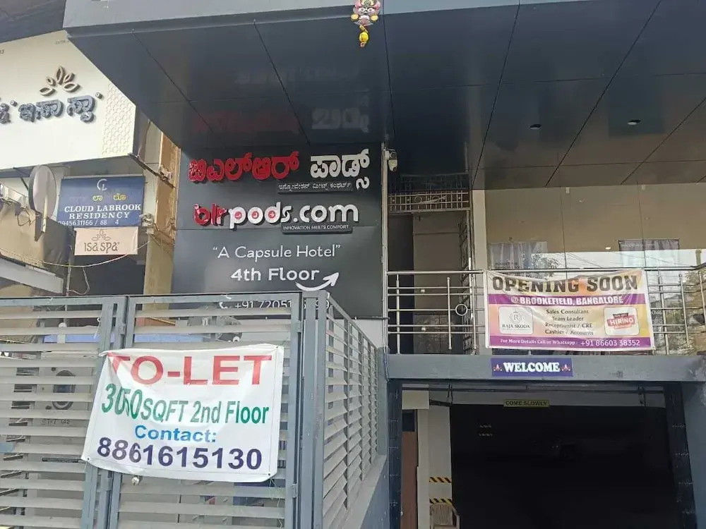 BLR Pods