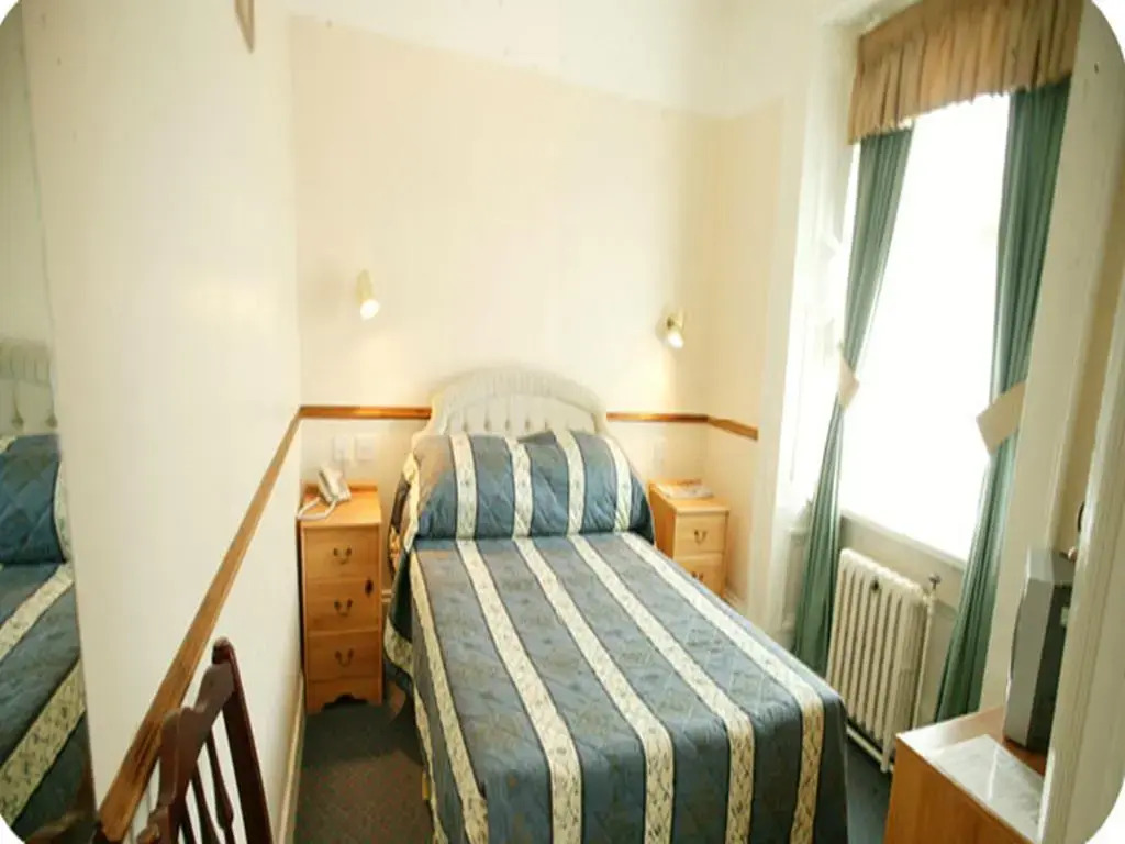 Queens Hotel