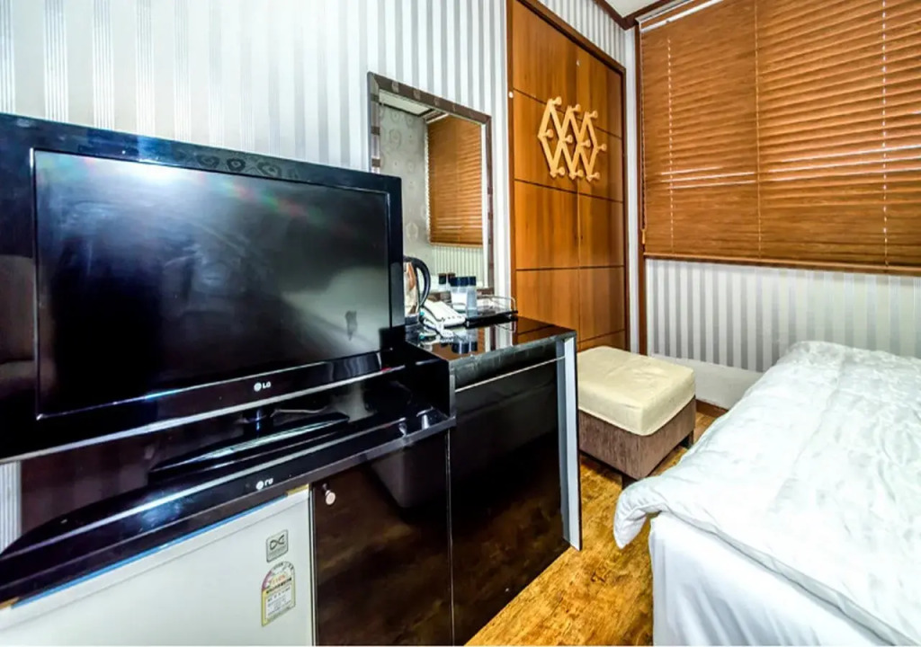 Jeju International Hotel