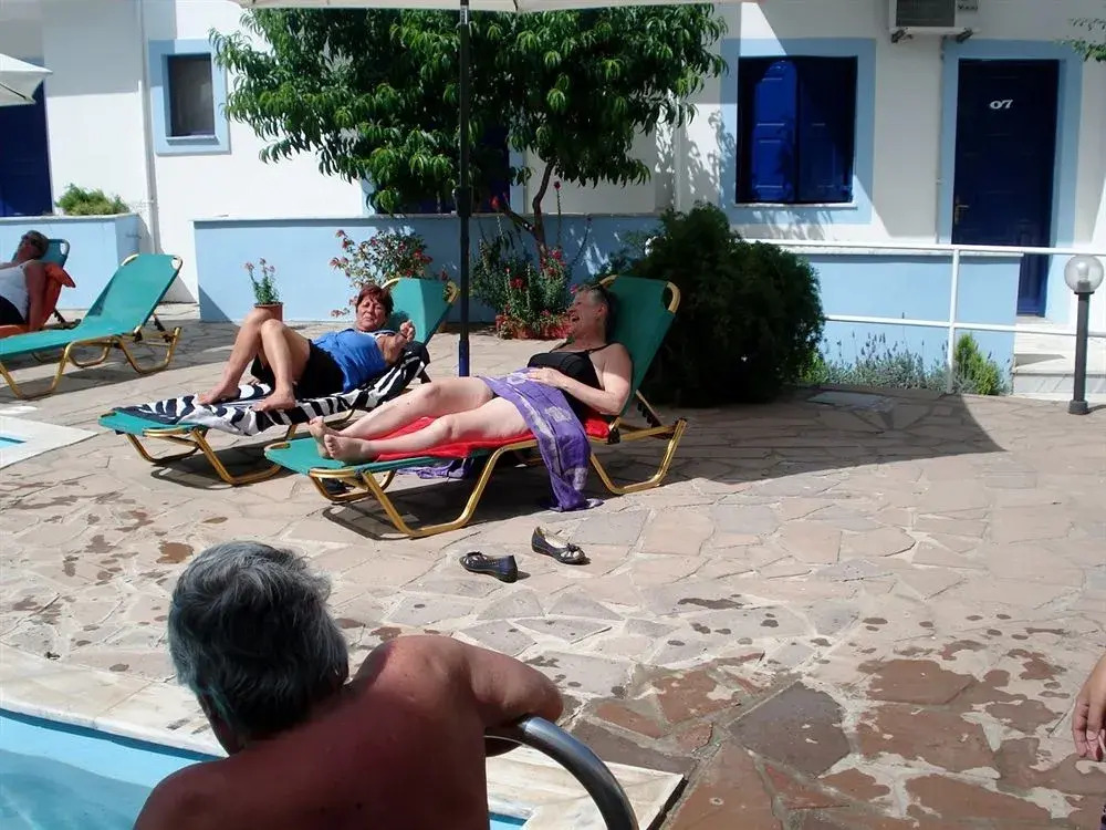 Omega Rooms Anaxos