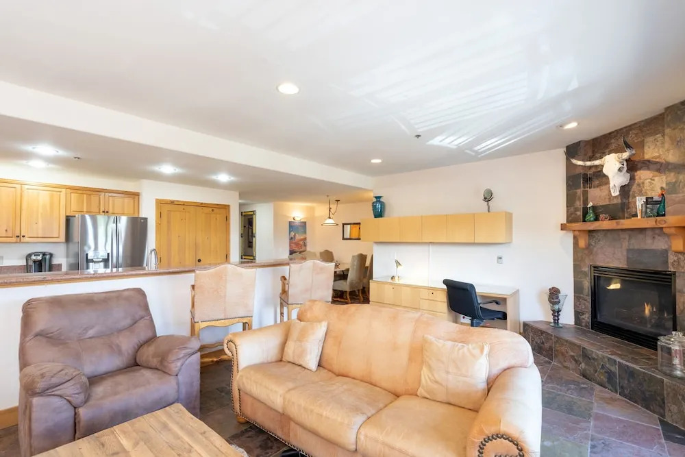 Bear Creek Lodge 310 1 Bedroom Condo by Alpine Lodging Telluride